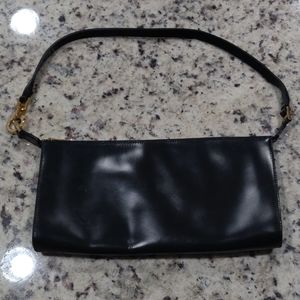 Salvatore FerragamoAu-21-2306 Black Canvas and Leather Shoulder Bag10"L x...